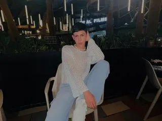 CamiLoz webcam model